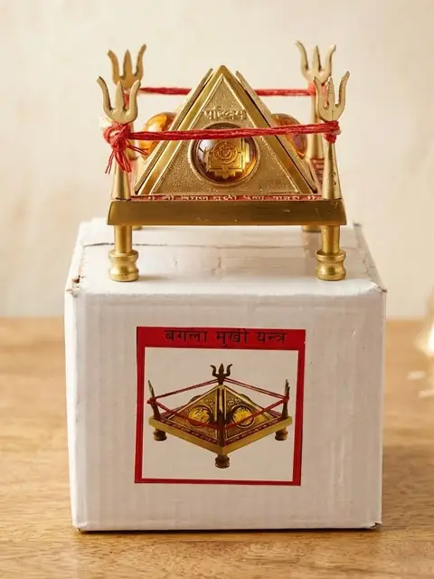 Baglamukhi Raksha Kavach Chowki – image 3