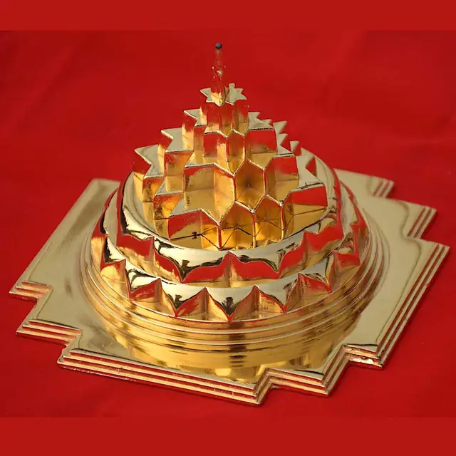 Gold Plated Maha Meru Shree Yantra – image 3